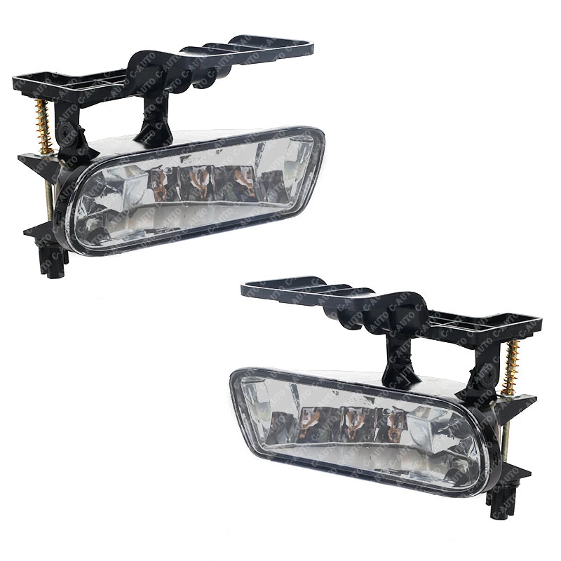 Heavy-duty fog lamp assembly for Chevy trucks and SUVs with a clear light housing.