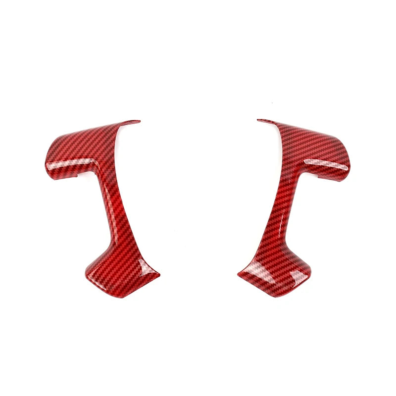 Un jeu de cache-câbles de volant personnalisé pour Chevy et GMC, avec un motif tartan rouge.