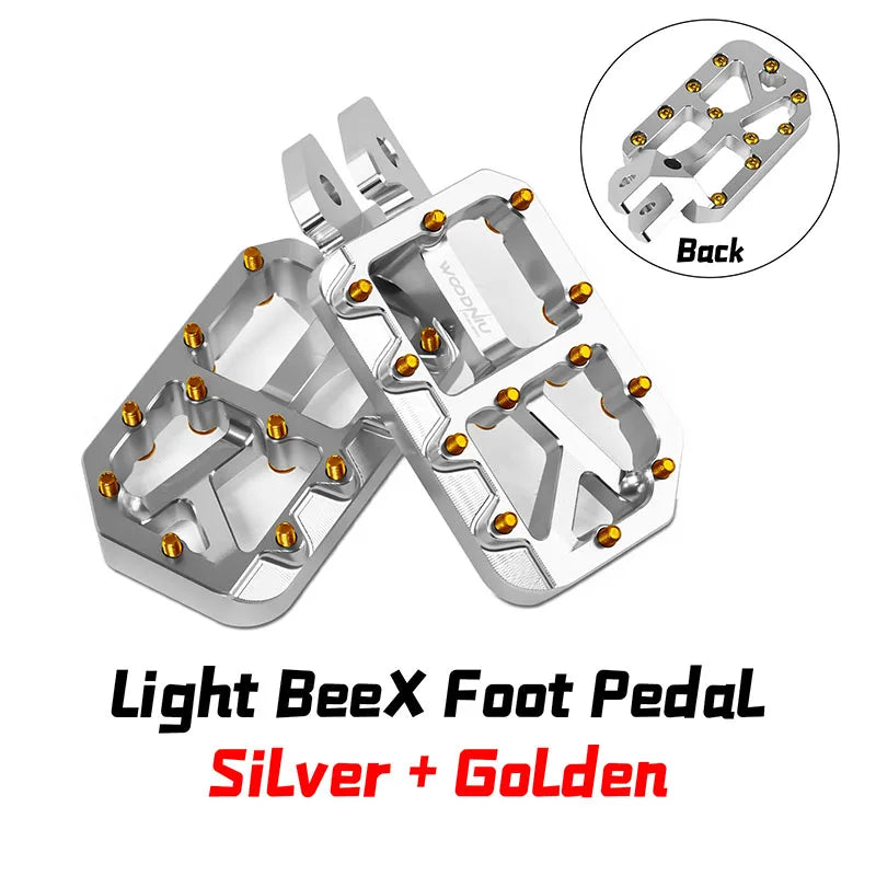 Silber- und goldene Beleuchtung BeeX Fußpedal für E-Bikes und Motorräder, Ansicht von hinten.