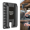 Support magnétique noir pour arme de poing, conçu pour un stockage sûr, vue verticale.