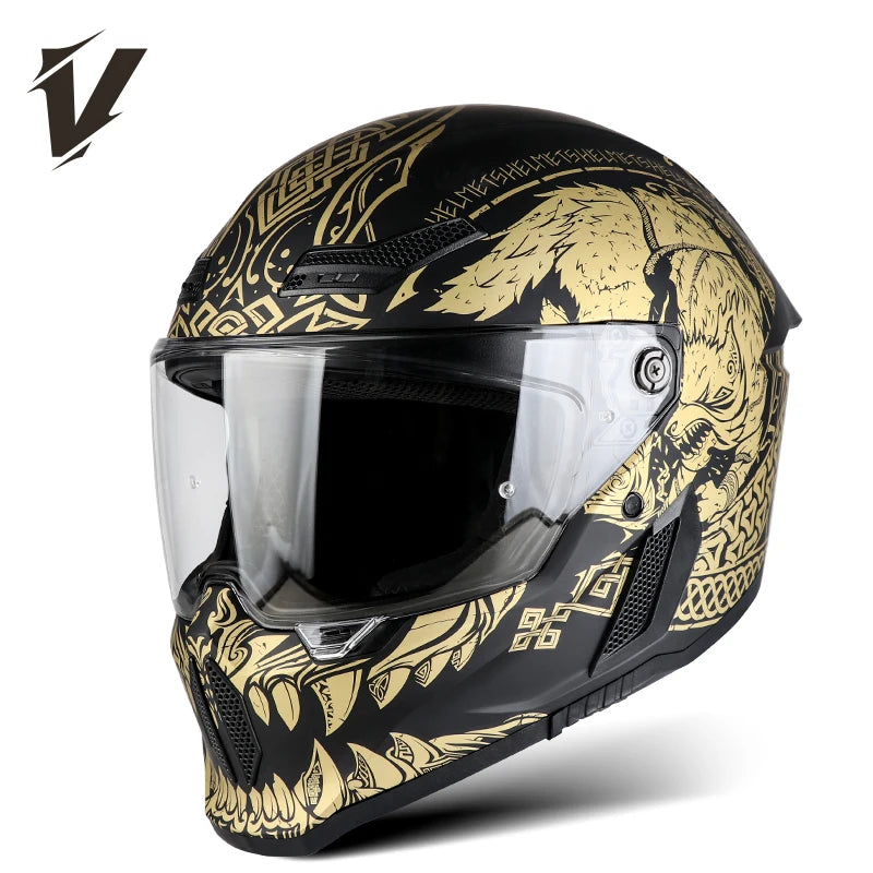 Casco de motocicleta negro con gráficos dorados y negros.