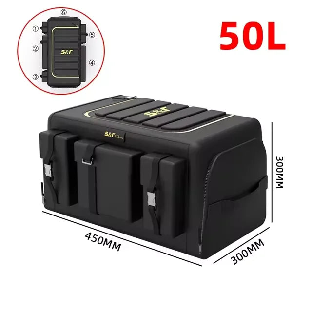 Boîte de rangement universelle noire pour coffre de voiture avec plusieurs compartiments et une poignée.