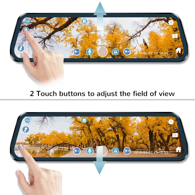 Une main ajuste le champ de vision sur l'écran tactile d'une caméra double dans le tableau de bord.