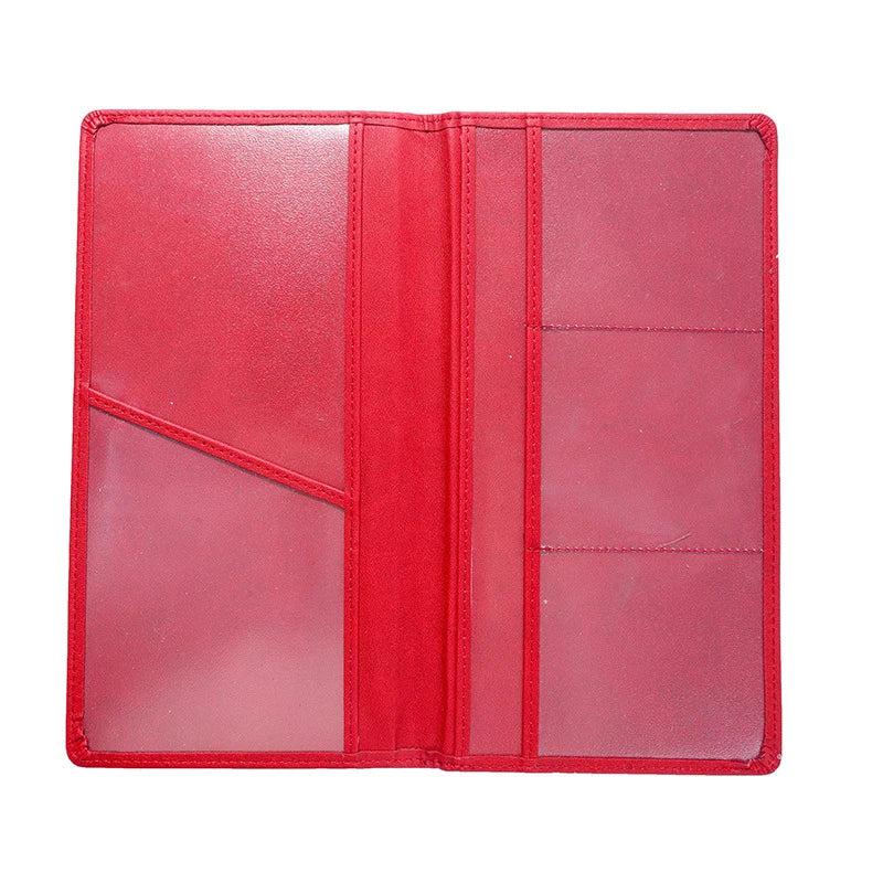 Rotes Leder-Kartentasche mit transparentem Fenster, das Dokumente zeigt.
