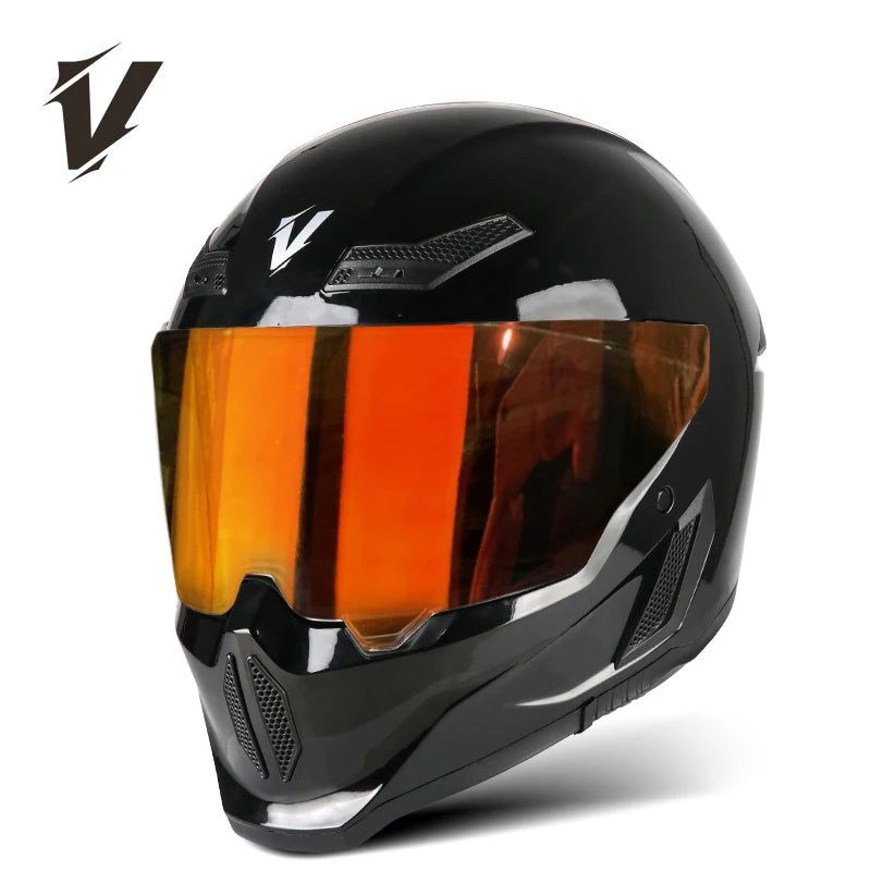 Casco de motocicleta negro con visor tintado naranja y logotipo blanco.