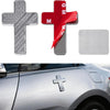 Drei Versionen eines 3D-Relief-amerikanischen Kreuz-Decals für Fahrzeuge: silber, rot und blank.
