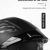 Gros plan d'un casque de moto modulaire noir DOT avec aérations arrière.