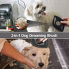 Ein weißer Hund wird mit einer 2-in-1-Pflegebürste gebürstet, die die Funktion zur Entfernung von Tierhaaren zeigt.