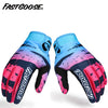 Une paire de gants de moto FastGoose rose et bleu sur fond blanc.