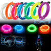 Diverses bandes LED néon flexibles de différentes couleurs, avec un contexte d'installation dans une voiture.