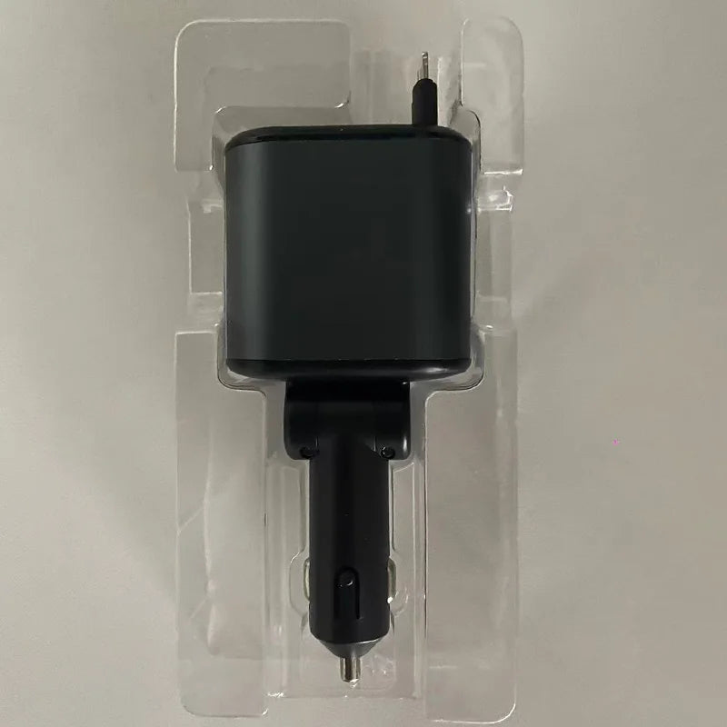 Schwarzes ausziehbarer Autotelefon-Ladegerät mit Spot ist in klarem Kunststoff verpackt.