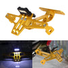 Soporte para matrícula universal de motocicleta de color dorado, diseñado para instalación segura.