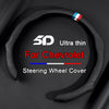 Cache universal de volant noir pour Chevrolet avec détail du drapeau français.