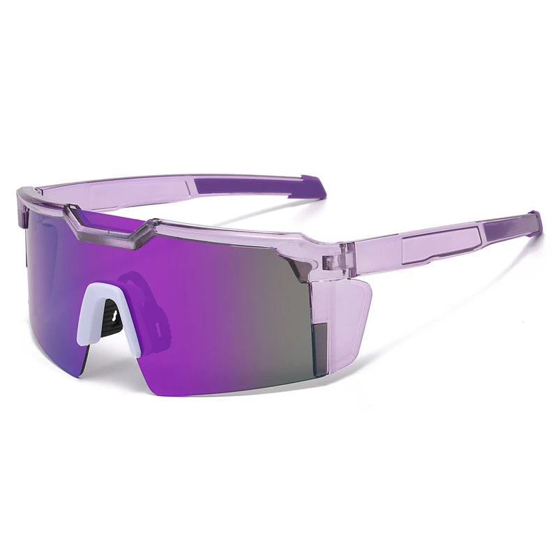Lunettes de sport de vélo violettes avec accents blancs, présentées sur fond blanc.