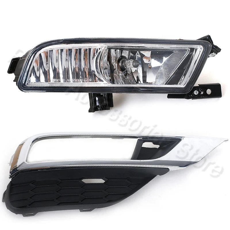LED fog light kit with bumper trim for Honda CR-V 2015-2016 featuring a clear lens and black trim.