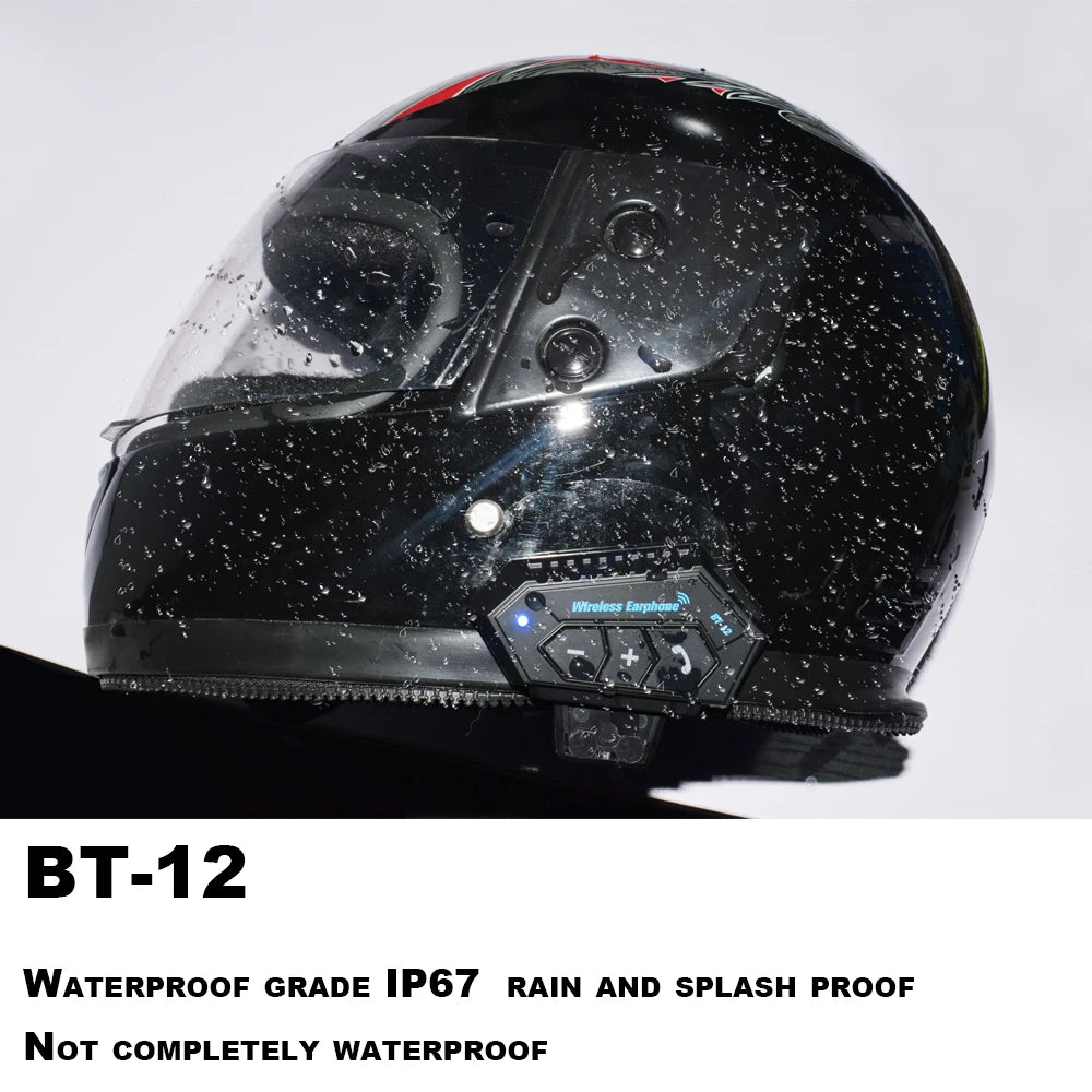 Black motorcycle helmet with a clear visor and an integrated Bluetooth headset display
