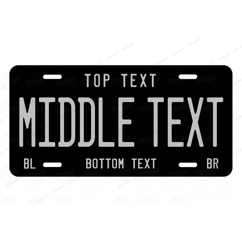Modèle de plaque d'immatriculation rectangulaire noire avec zones pour texte supérieur, central et inférieur.