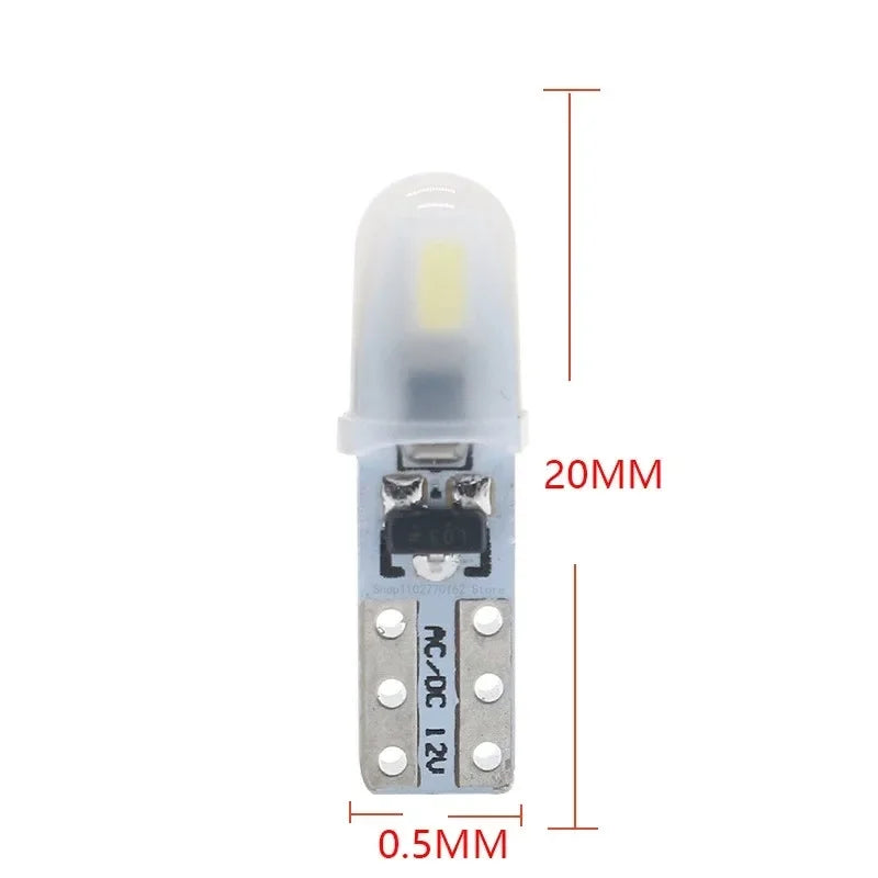 A white T5 LED bulb with a plastic base and silver contacts, showing dimensions.