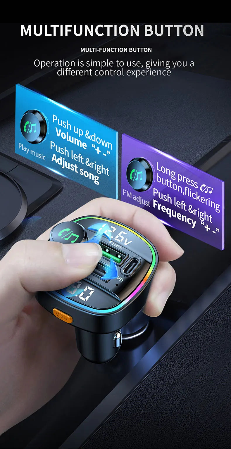 Eine Hand bedient einen Multifunktionsknopf eines Bluetooth-Car-Audio-Transmitters.