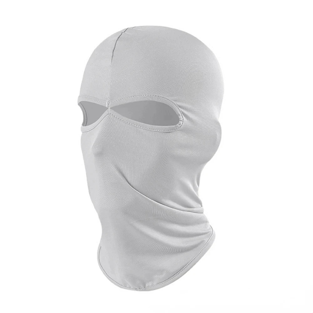 Masque tout-en-un blanc pour le cyclisme et les sports, vu de face.