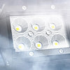 Vue rapprochée d'un pack de quatre barres lumineuses LED à haute intensité et brillantes.