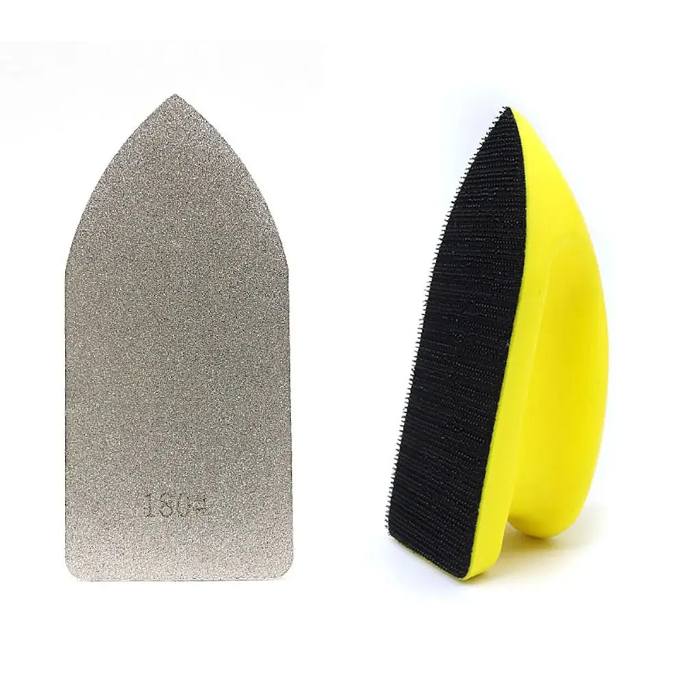 Präzise Diamant-Schleif- und Polierpads in zwei Ansichten: eine graue Flachpad und eine gelbe Pad mit schwarzem Abrasiv