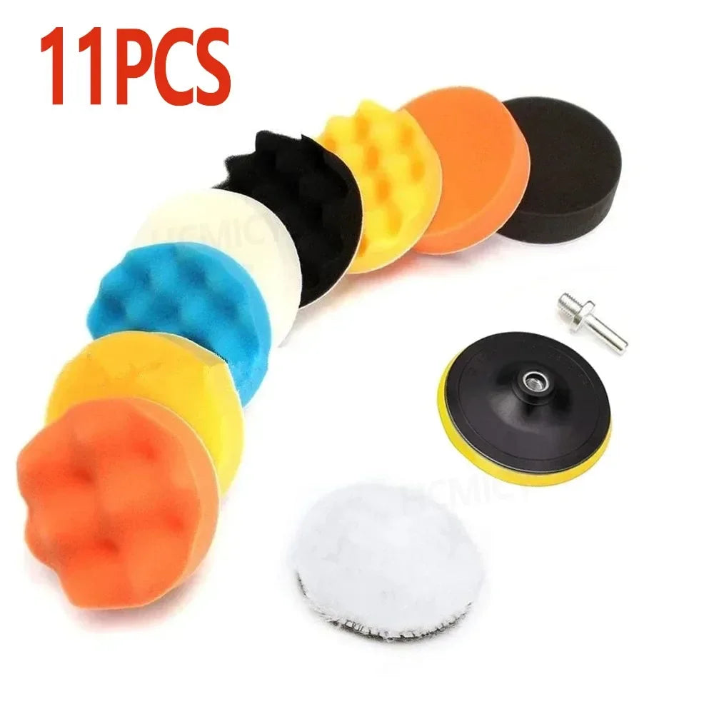 Set von 11 Schaumpolierpads in verschiedenen Farben wie gelb, orange, schwarz und blau zum Wachsen und Reinigen