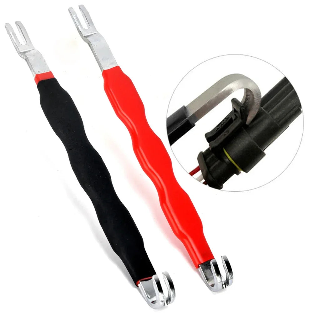 Un par de herramientas de extracción de conectores eléctricos automotrices, con mangos negros y rojos y puntas plateadas, con