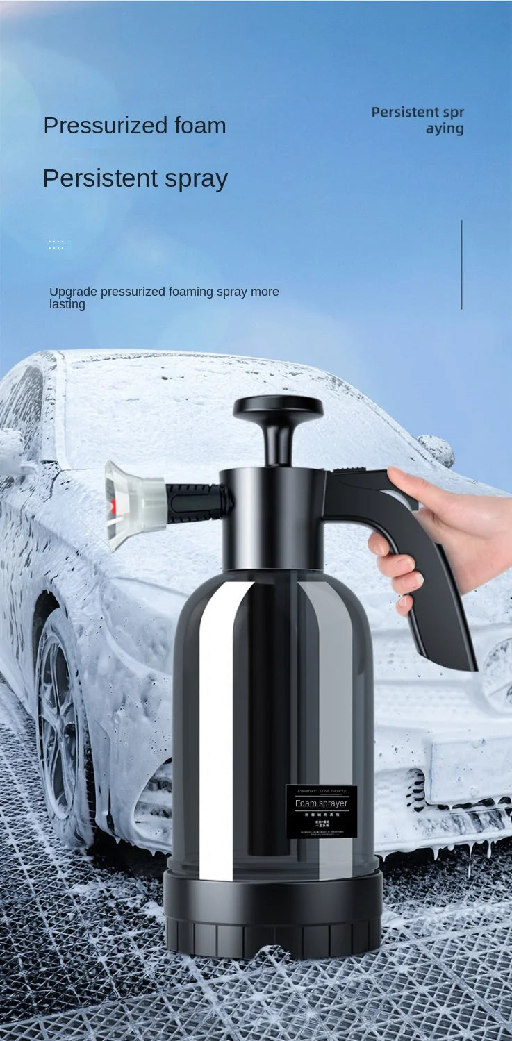 A black hand pump foam sprayer is shown next to a car, demonstrating its use for persistent spray and lasting cleaning.