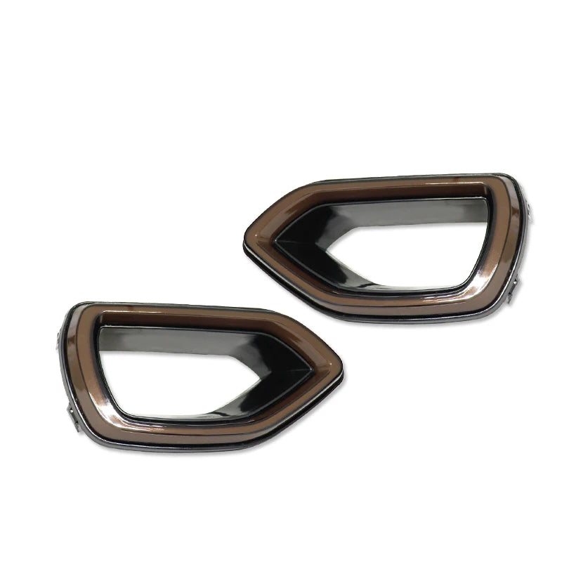 Un jeu de phares clignotants et de jour noirs pour Dodge Charger.