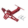 Soporte de matrícula universal para motocicleta rojo con soportes y tornillos pequeños.