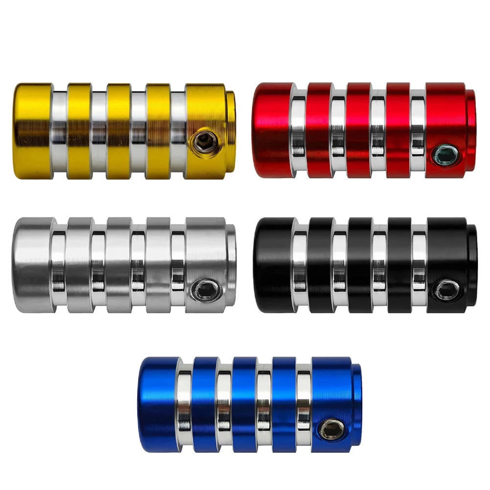 Vier Sets Motorrad-Schalthebel-Fußpolster in verschiedenen Farben, darunter Gold, Rot, Silber, Schwarz und Blau.