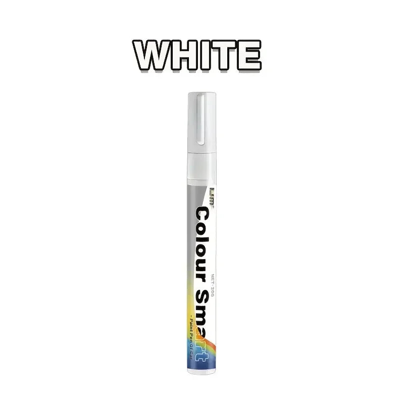 Ein weißer farbwechselnder Lackkratzer-Reparaturstift steht aufrecht.