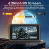 Écran IPS de 6,25 pouces affichant une interface de navigation DVR GPS pour moto dans un environnement sombre.