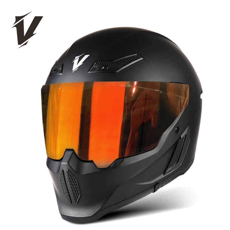 Casco de motocicleta negro con visera tintada naranja y logo blanco.