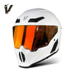 Casco de motocicleta blanco con visera tintada naranja y detalles negros.