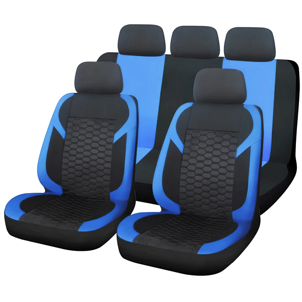 Ein Set aus schwarzen und blauen universellen Autositzenbezügen mit Honigwabenstickerei.