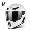 Casco de motocicleta blanco con visor transparente y detalles negros.
