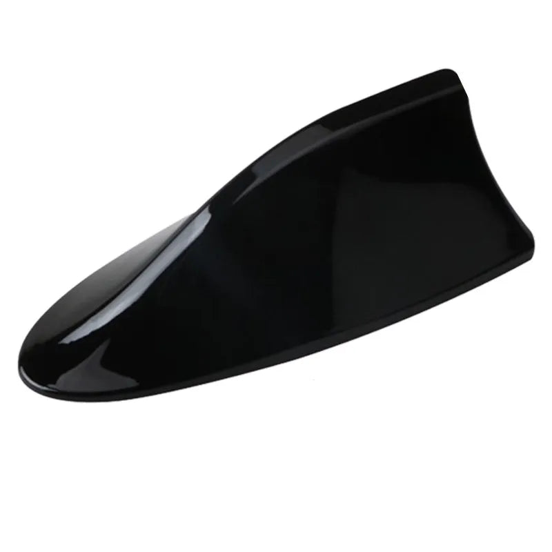 Antenne de voiture à nageoire de requin noir pour l'amélioration du signal radio
