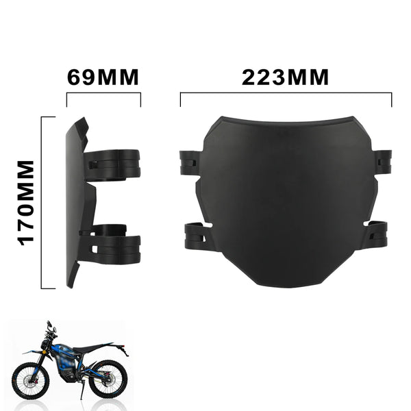Porta matrícula eléctrico universal negro para motocicleta, dimensiones 69x170mm y 223mm de ancho.