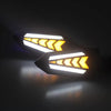 Nahaufnahme eines universellen Motorrad-LED-Blinker-Signals mit weißer Beleuchtung und amberfarbigem Flasher-Muster.