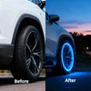 Comparaison avant/après des bouchons de valve lumineux sur une roue de véhicule blanche.