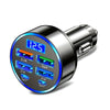 Adaptateur de charge automobile multifonction noir avec affichage numérique de 12,5 volts et plusieurs ports Type-C.