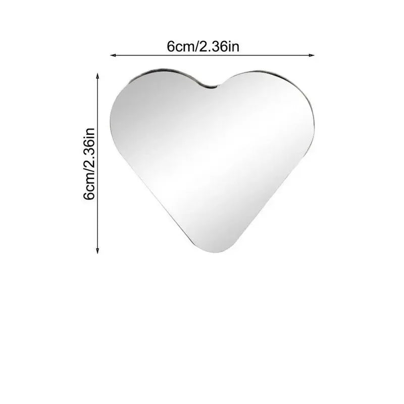 A heart-shaped rearview mirror with dimensions of 6cm or 2.36in.