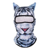 Máscara balaclava de tigre en blanco y negro con abertura ocular transparente.