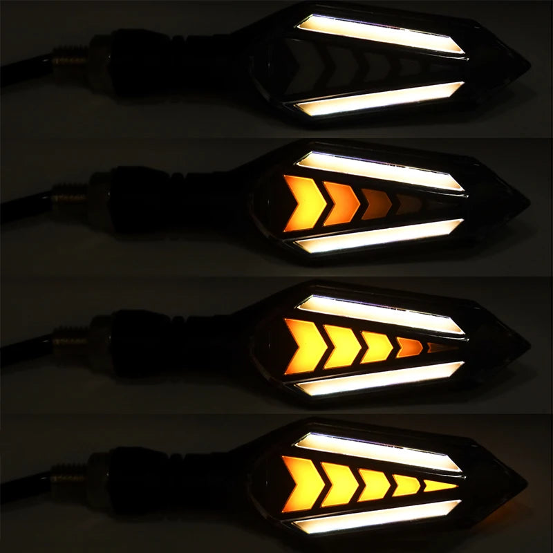 Nahaufnahme eines universellen Motorrad-LED-Blinker-Signals.