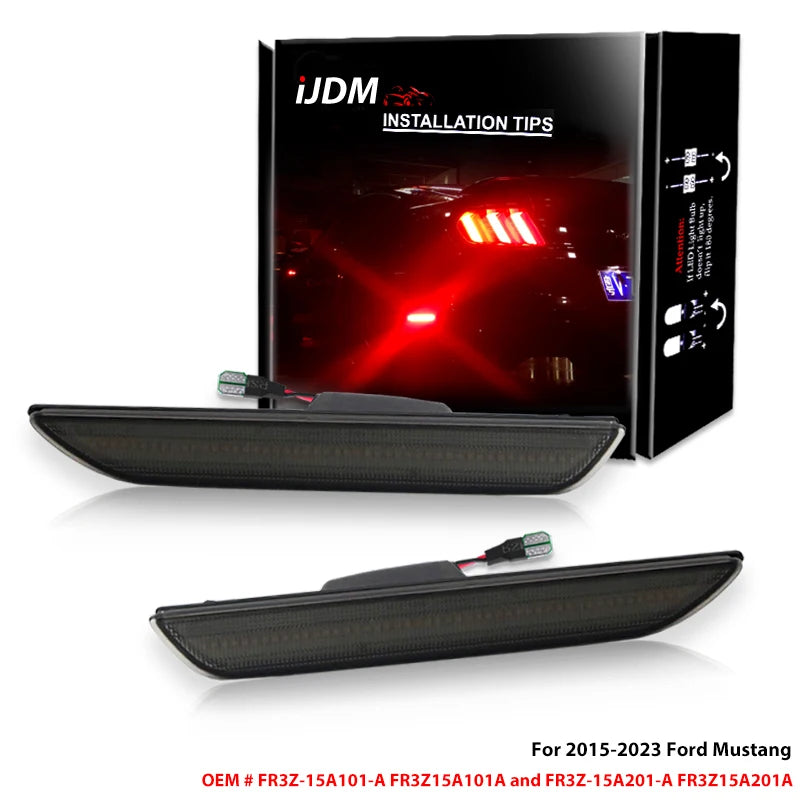 LED-Seitenmarkierungsleuchten für Ford Mustang 2015-2023 in Verpackung und als Einzelteil.
