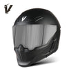 Casco de motocicleta negro DOT aprobado, visto desde el frente.